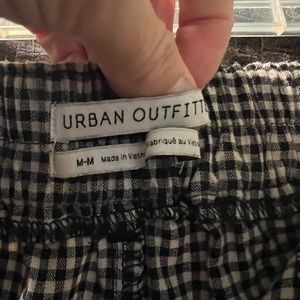 Urban Outfitters black and white checkered pant. Size M. Fits like a 6-8.